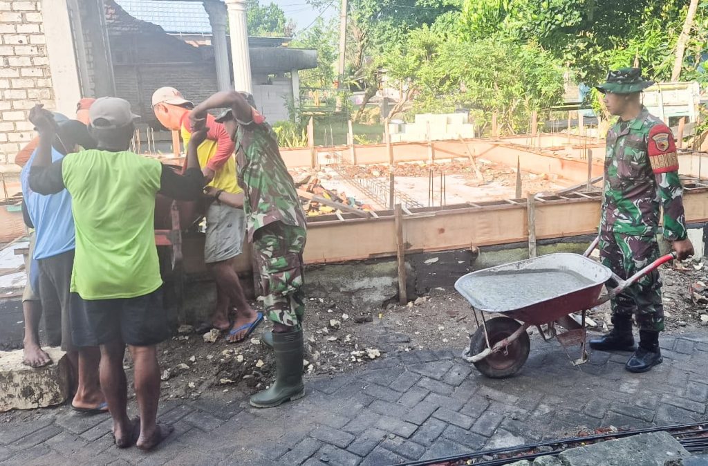 TNI Koramil Sumberrejo, Cor Pondasi Musholla bersama Warga Margoagung