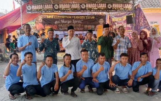 Masyarakat Dusun di Desa Duwel, Peringati Sedekah Bumi hiburan Seni Tayup.